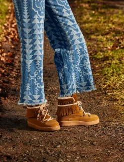 Penelope Chilvers Winter Boots | Wool & Shearling*Cabin Suede Wool-Lined Boot